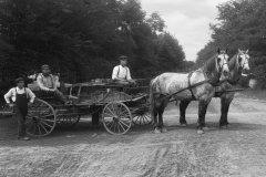 1909 1909 Horse and Wagon. Louis Dietz and crew